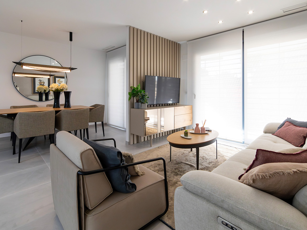 Appartement-in-Punta-Prima_OcDr_nw_woonkamer_3slk_01