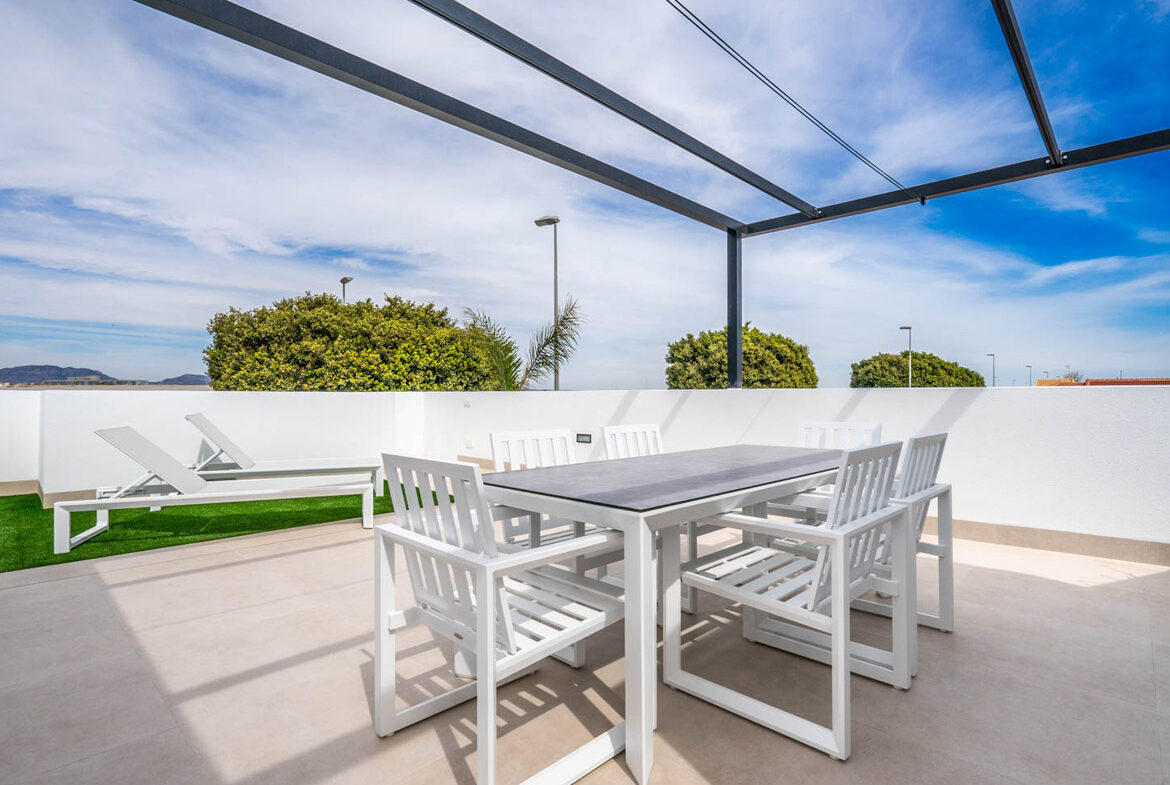 Villa in Roldan_SRD LX_nw_solarium