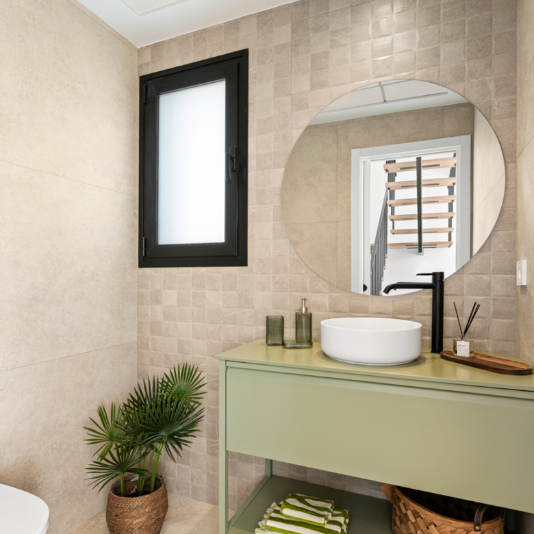 Villa in Polop_Venv_nw1_badkamer