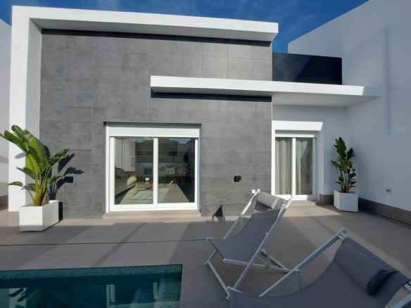 Villa in Roldan_LBHC_nw_03