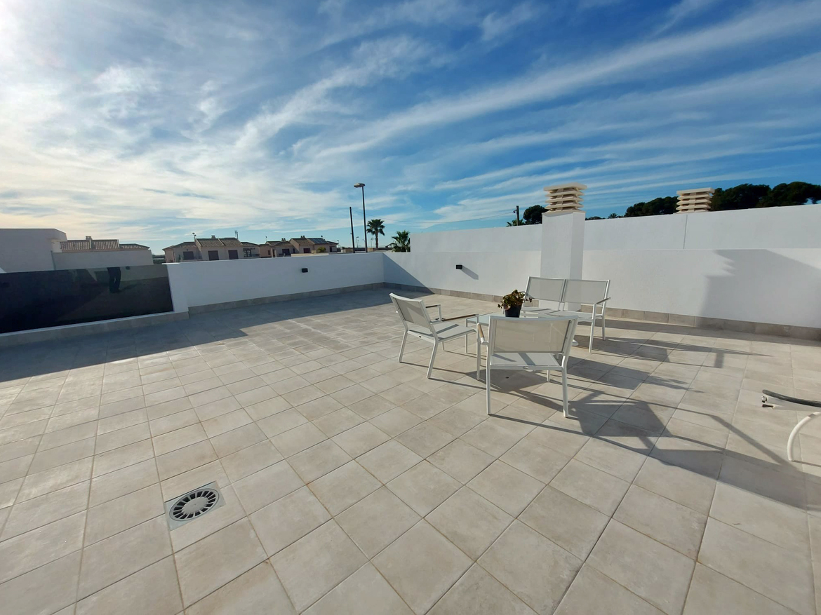 Villa in Roldan_LBHC_nw_solarium Villa in Roldan_LBHC_nw_solarium