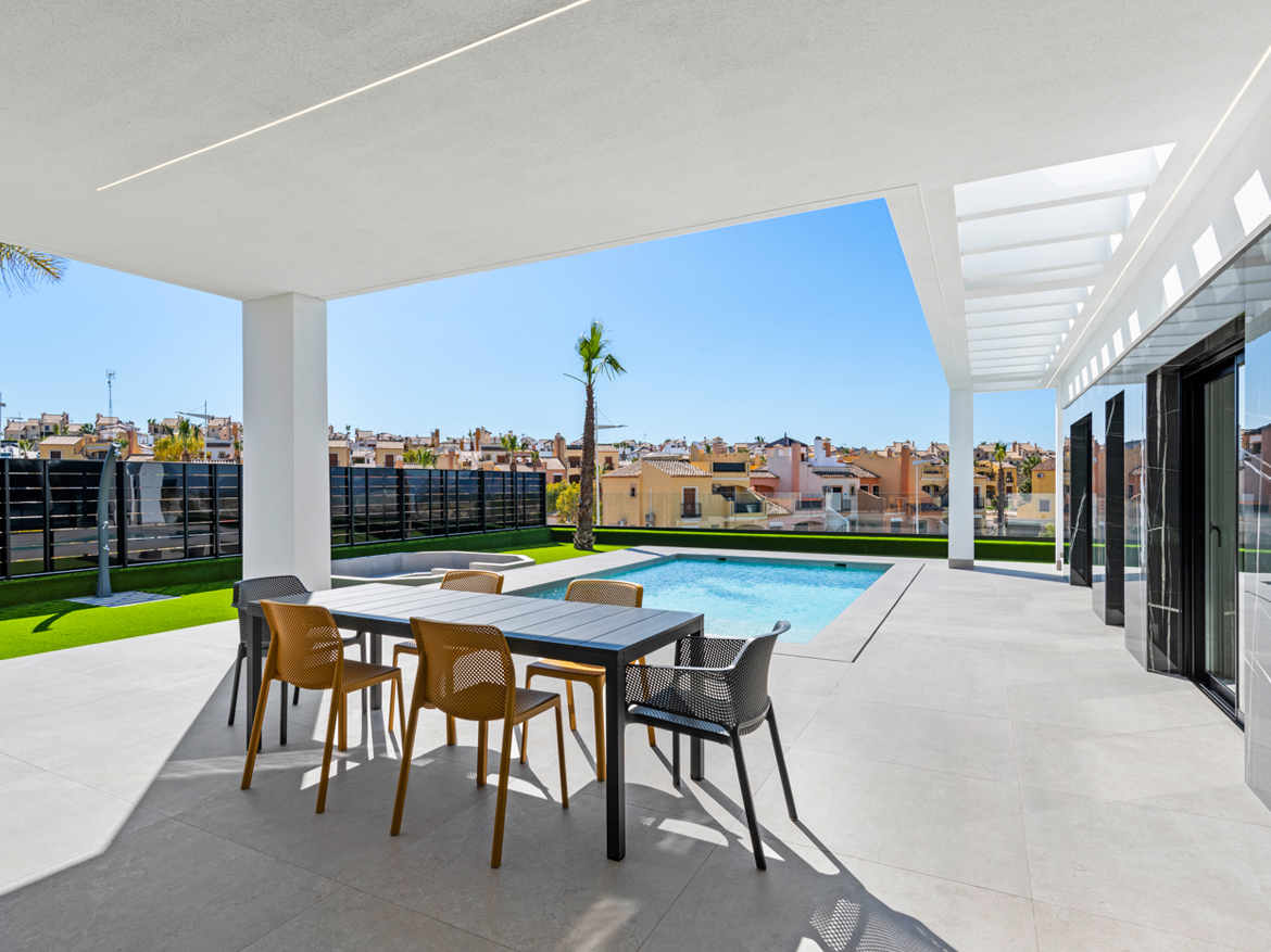 Villa op La Finca Golf_modsn_nieuw_terras