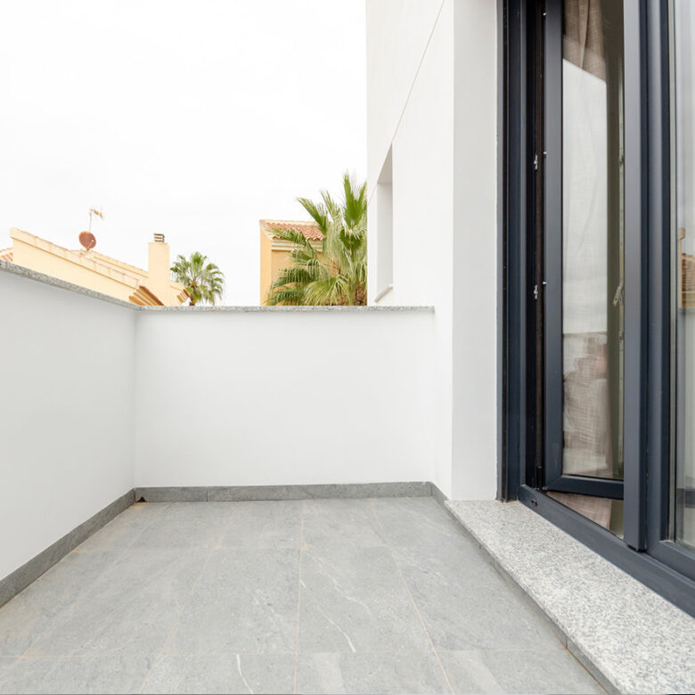 Villa_LaRo_A_terras_slk