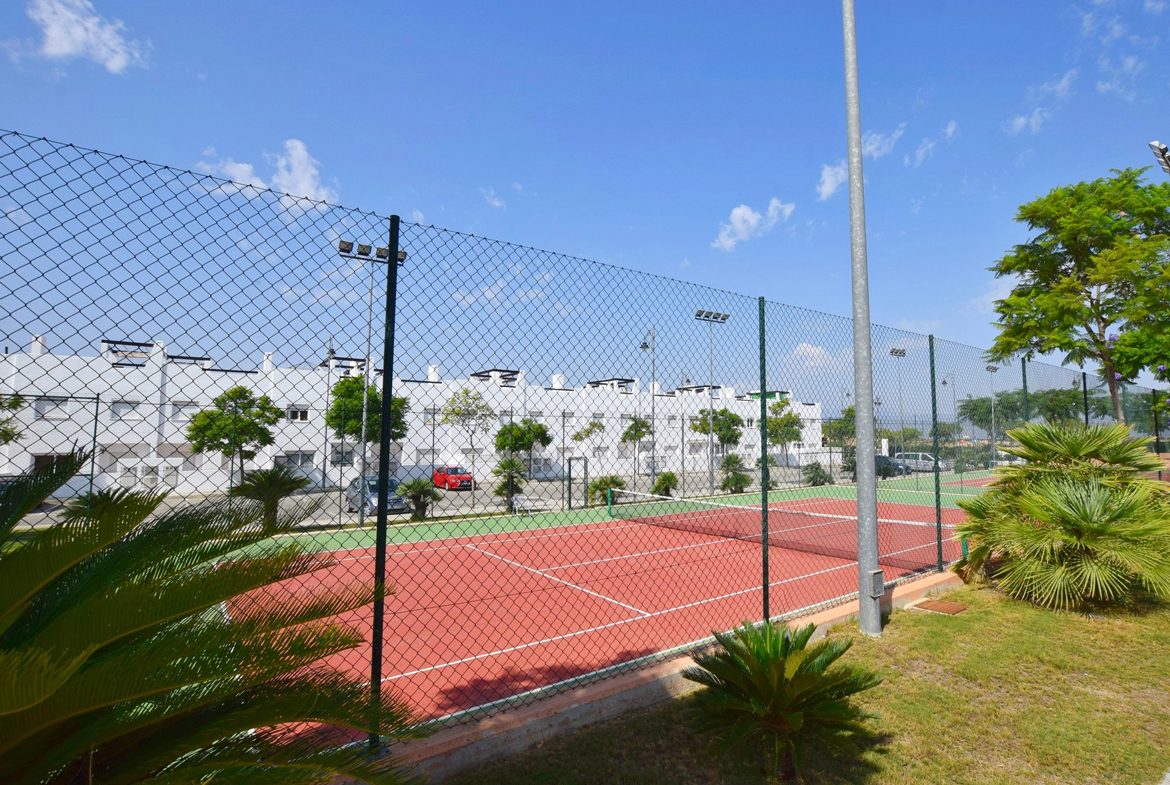 Appartement_op_Condado_edm_nw_tennis