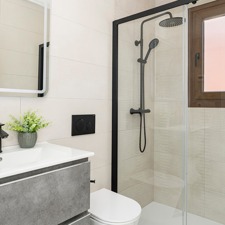 Villa in Polop_TPODB_PNG_badkamer_01