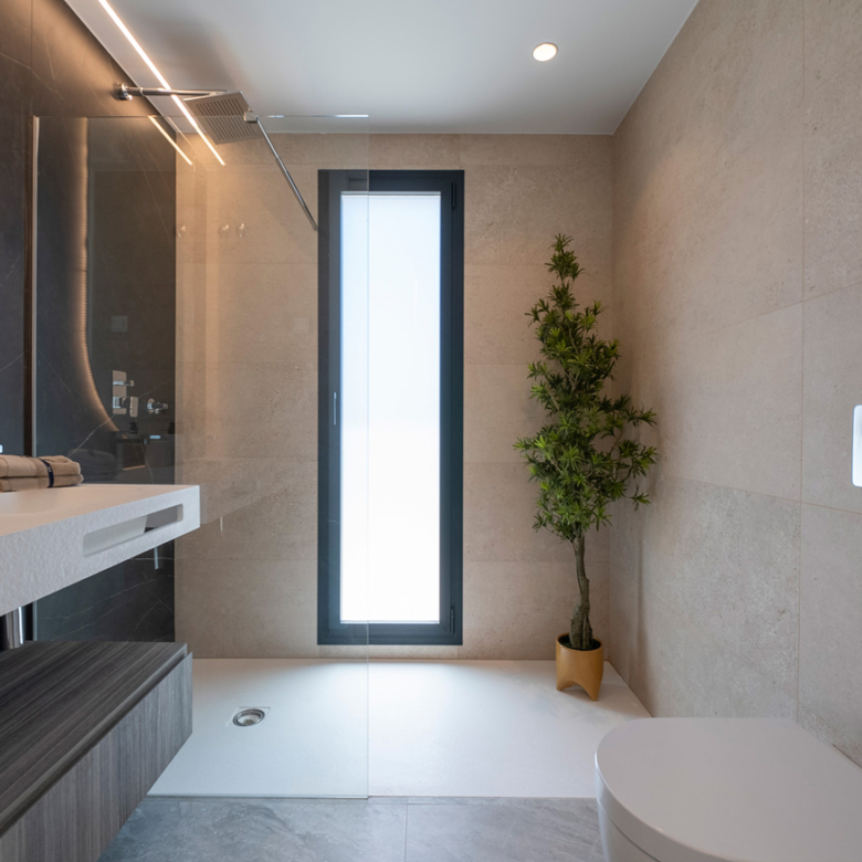 Villa in Finestrat_SLR_nw_badkamer