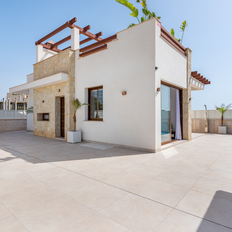 Villa in Vera Playa_estr_nw_03