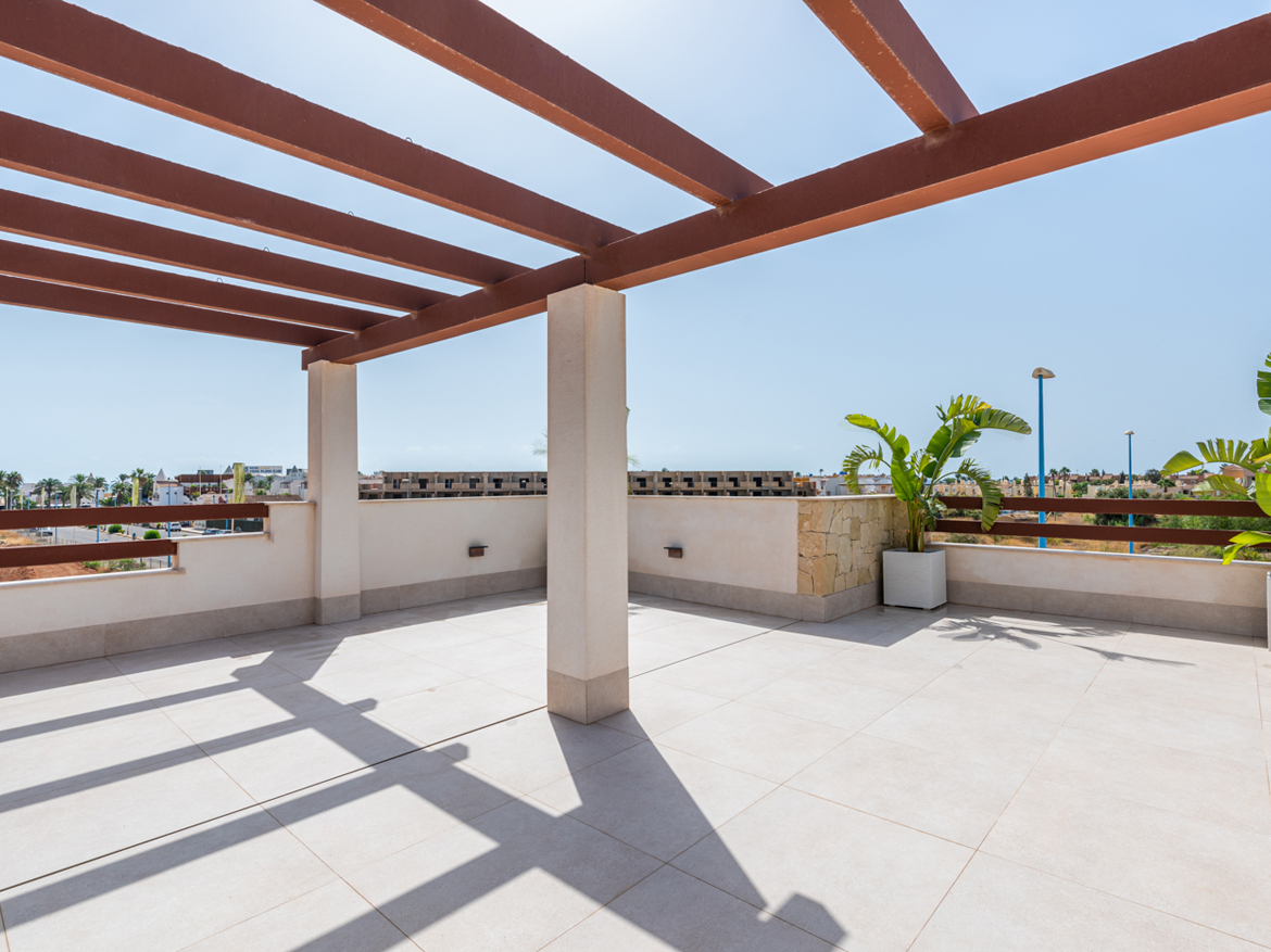 Villa in Vera Playa_estr_nw_solarium_01