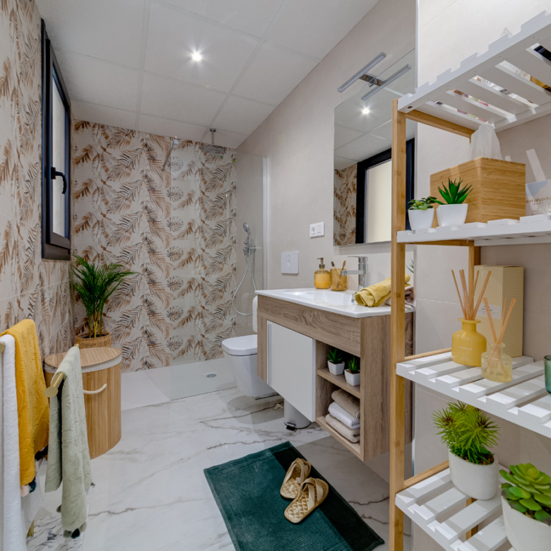 Appartement in Torrevieja_DLH_nw_badkamer_01