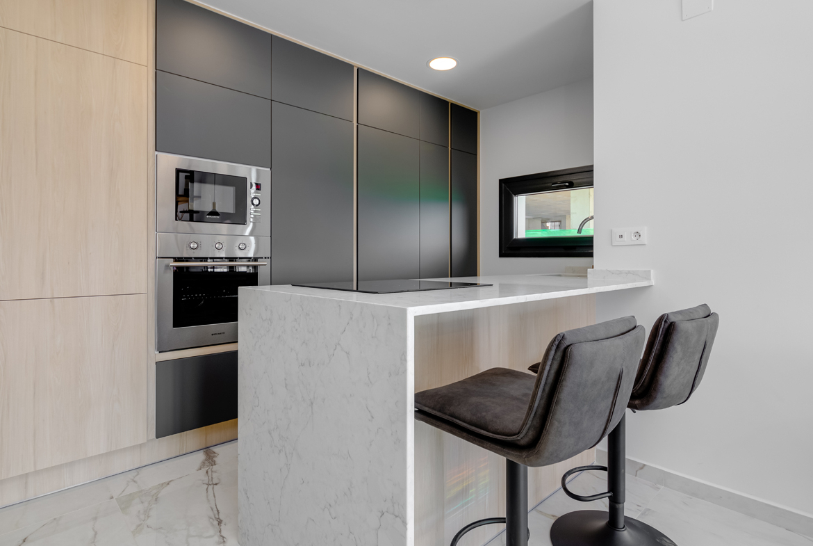 Appartement in Torrevieja_DLH_nw_badkamer