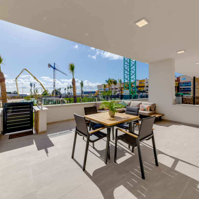 Appartement in Torrevieja_DLH_nw_terras_01