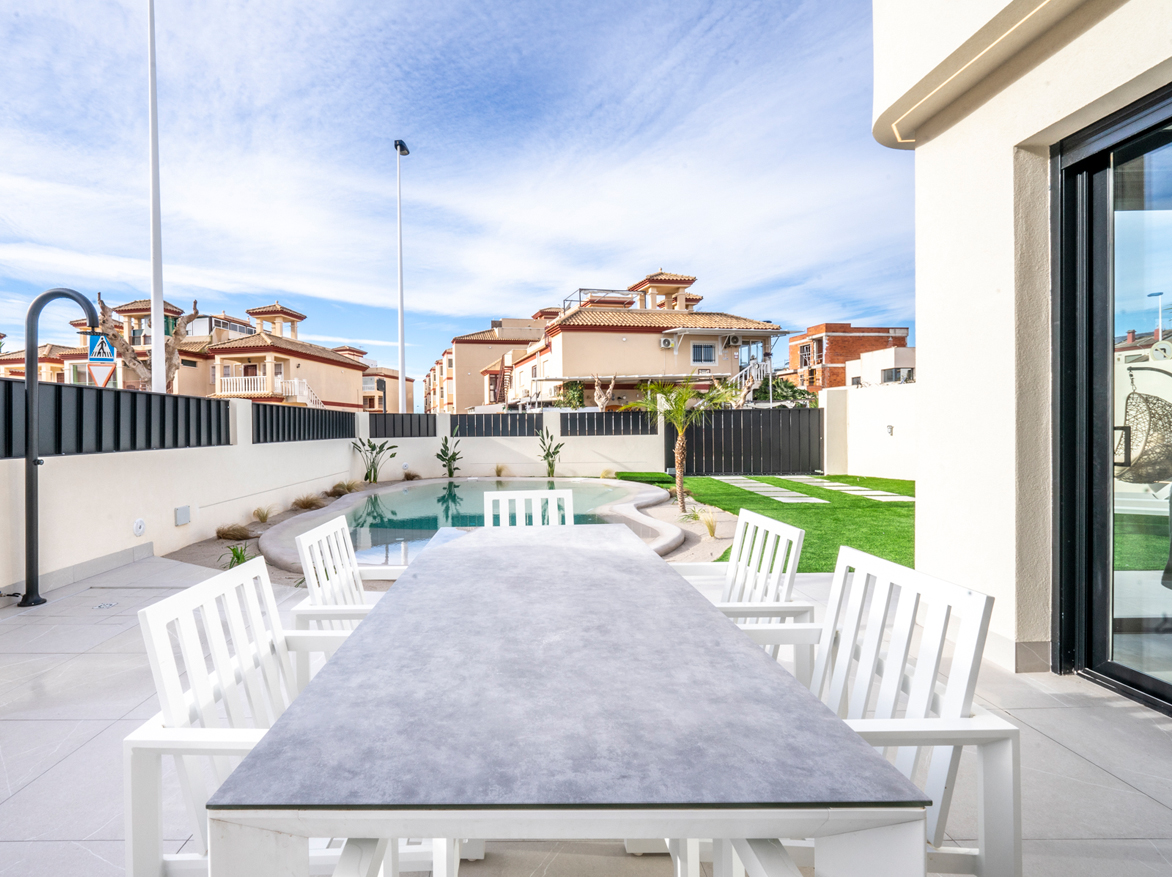 Villa in Roldan_GRSB_05